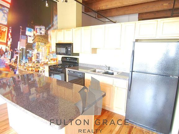 4th image of 1250 W Van Buren St #411JF