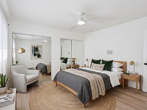 2nd image of 1326 Wellesley Ave APT 6