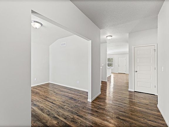5th image of 21325 W 216th St