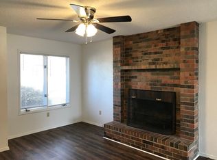 820 W Raynell St, Springfield, MO 65807