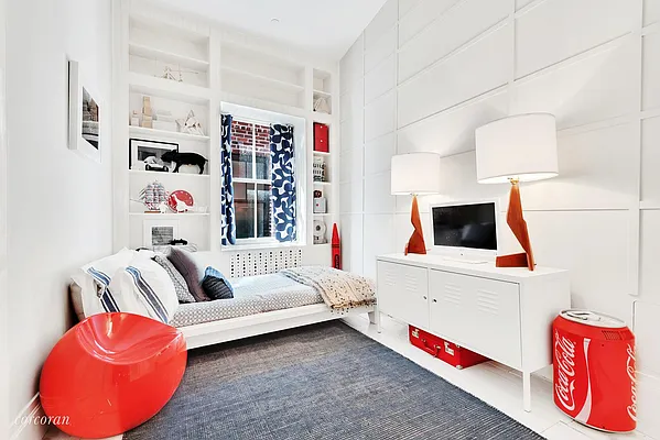 Rented by Corcoran | media 11