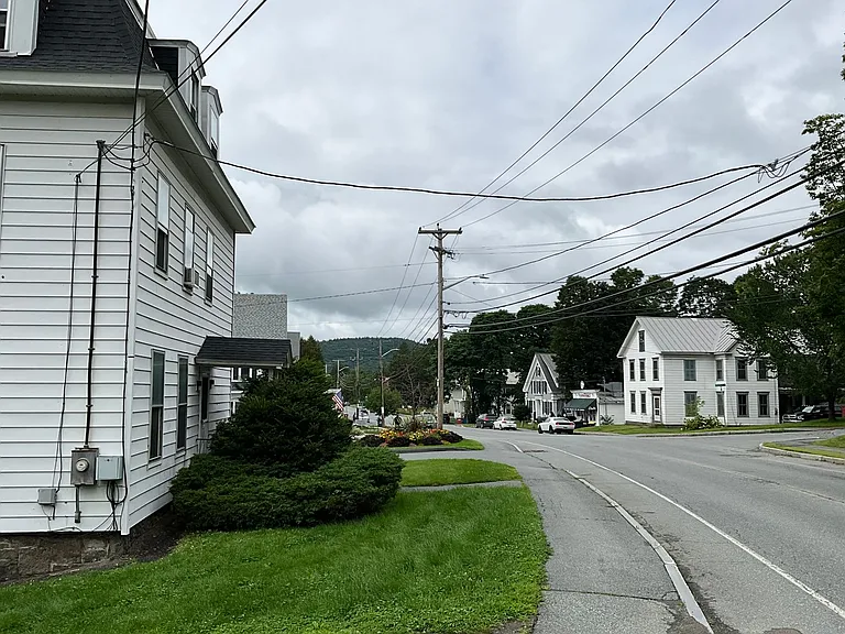 58 School St — Photo 16