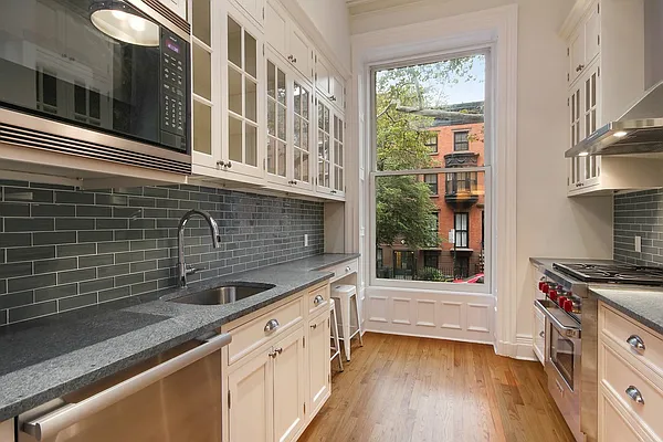 Sold by Corcoran | media 20