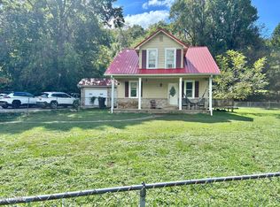 2504 Elizabethton Hwy, Johnson City, TN 37601