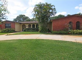 303 SW Winnachee Dr, Stuart, FL 34994