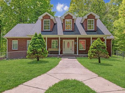 1062 Troutt Rd, Bethpage, TN, 37022