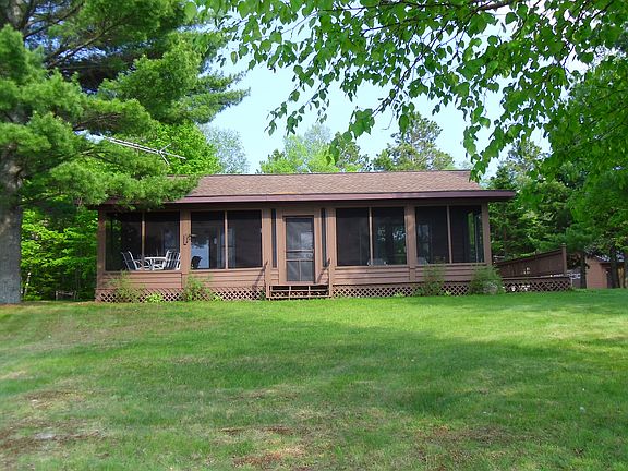 3rd image of N3905 Blueberry Ln