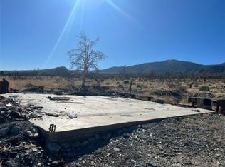 28401 263rd St E #13, Llano, CA 93544