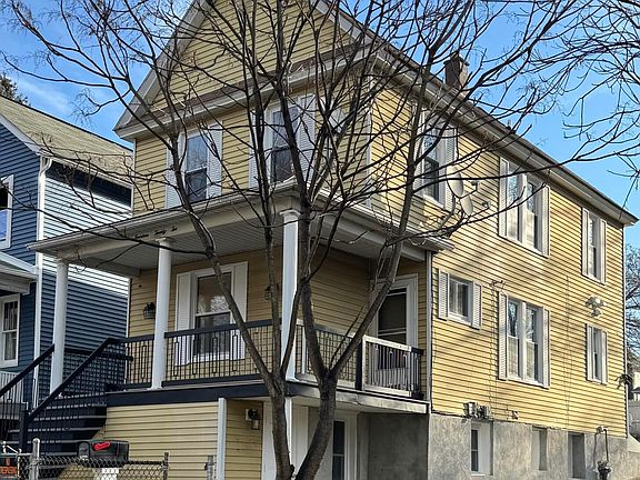 2nd image of 1422 N Rebecca Ave