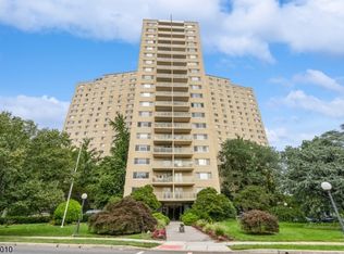 377 S Harrison St #11J-11J-11, East Orange, NJ 07018