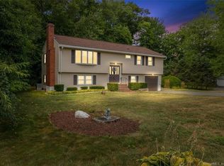 24 Juniper Rd, Southington, CT 06489