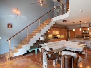 2020 H St APT D, Sacramento, CA