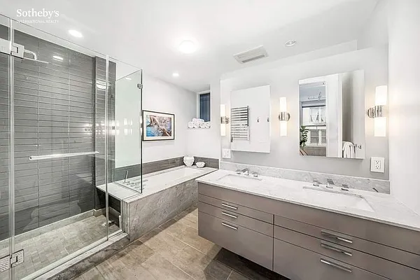 Sold by Sotheby's International Realty | media 11