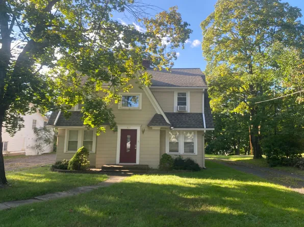827 Lightstreet Rd, Bloomsburg, PA 17815
