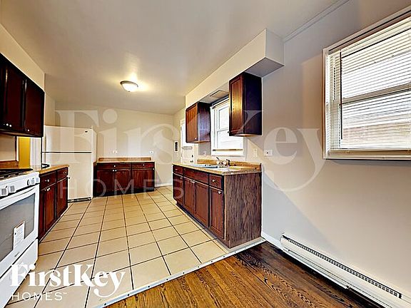 5th image of 15115 Hastings Dr