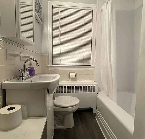 405 Washington Ave — Photo 10
