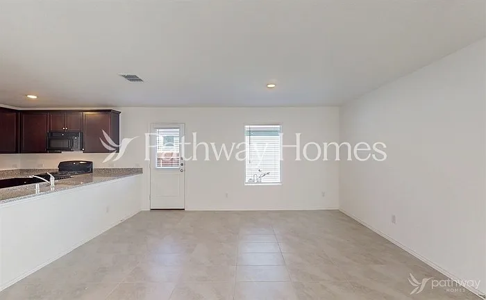 8801 Red Fox Trl — Photo 6