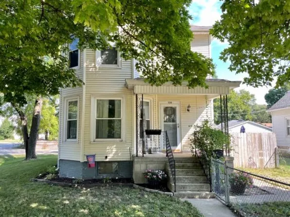 739 W Henry St, Pontiac, IL 61764