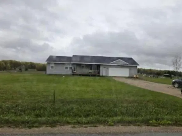 22885 220th Ave, Paris, MI 49338