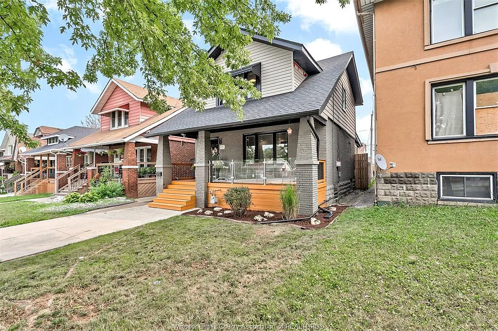 3 bed, $2,700 — Photo 4