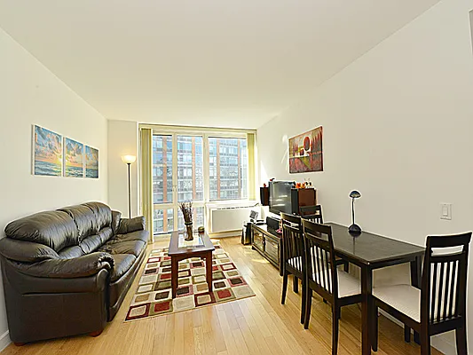 Rented by Cooper & Cooper Real Estate | media 47