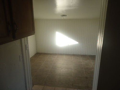 2nd image of 1329 E Cinnabar Ave