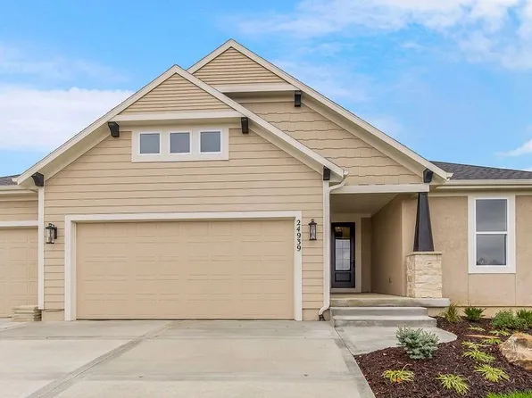 24939 W 112th St, Olathe, KS 66061