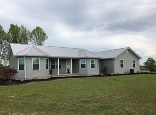 1352 Center Point Rd, Tompkinsville, KY 42167