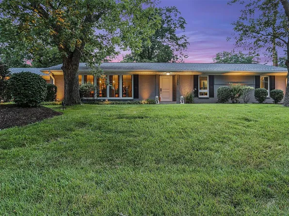 1433 N Woodlawn Ave, Saint Louis, MO 63122