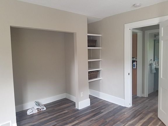 5th image of 3751 Alabama Ave S Unit 2