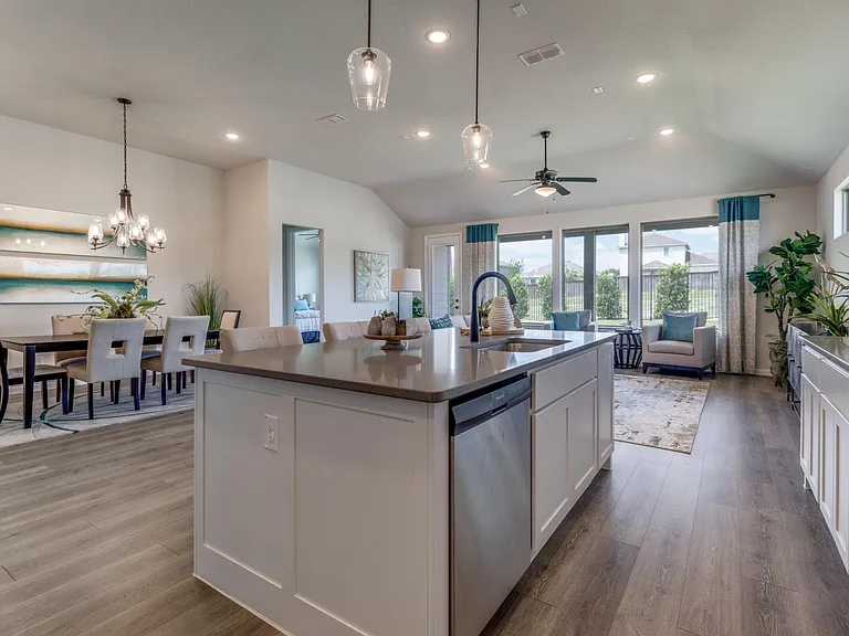 1834 Park Place Ln — Photo 10