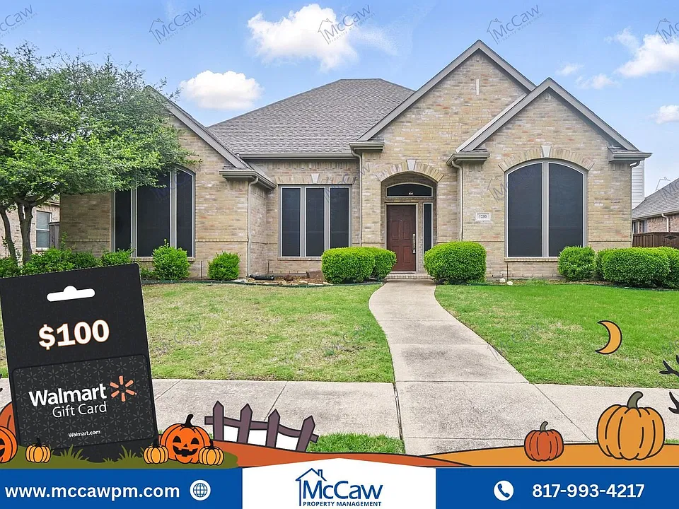 1210 Surrey Ln
