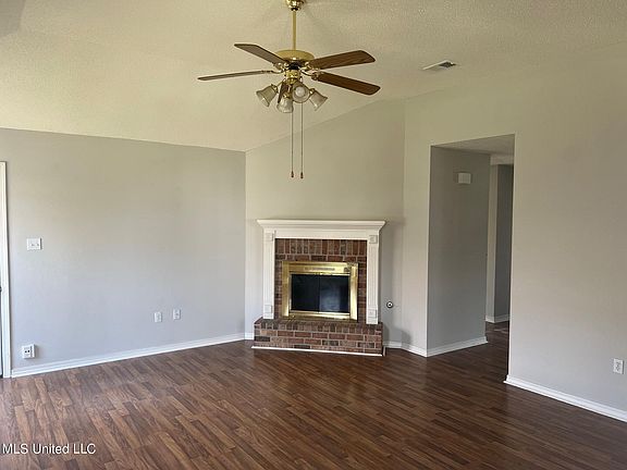 2nd image of 14239 Sweetgum Ct