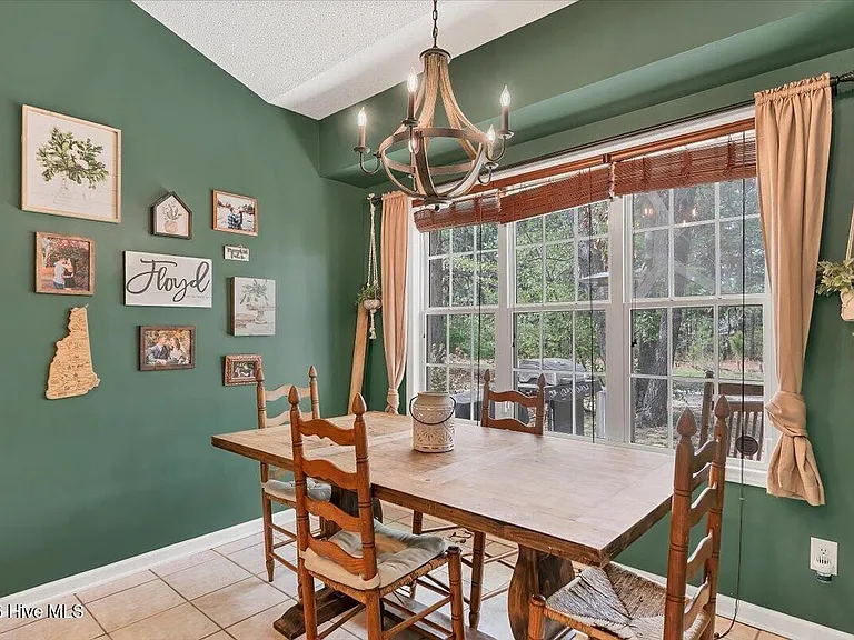 329 Green Links Dr — Photo 14