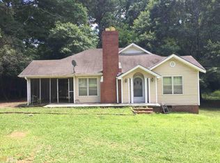 1412 W Poplar St, Griffin, GA 30224