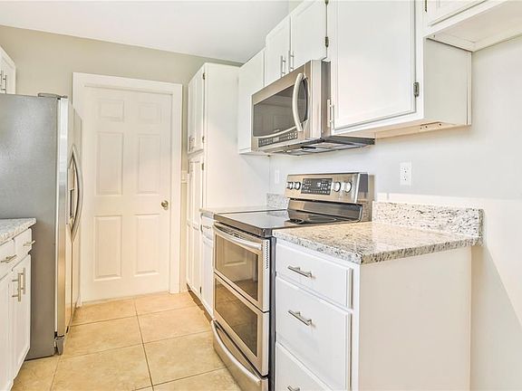 4th image of 901 San Paulo Way