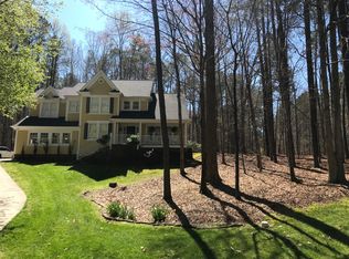 2 Glen Garnock Cir, Raleigh, NC 27613