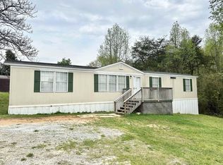 18 Cross St, Taylors, SC 29687