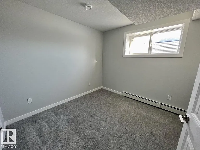 282 Rolston Wynd — Photo 8