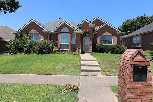 4041 Brazos Dr Photo 1