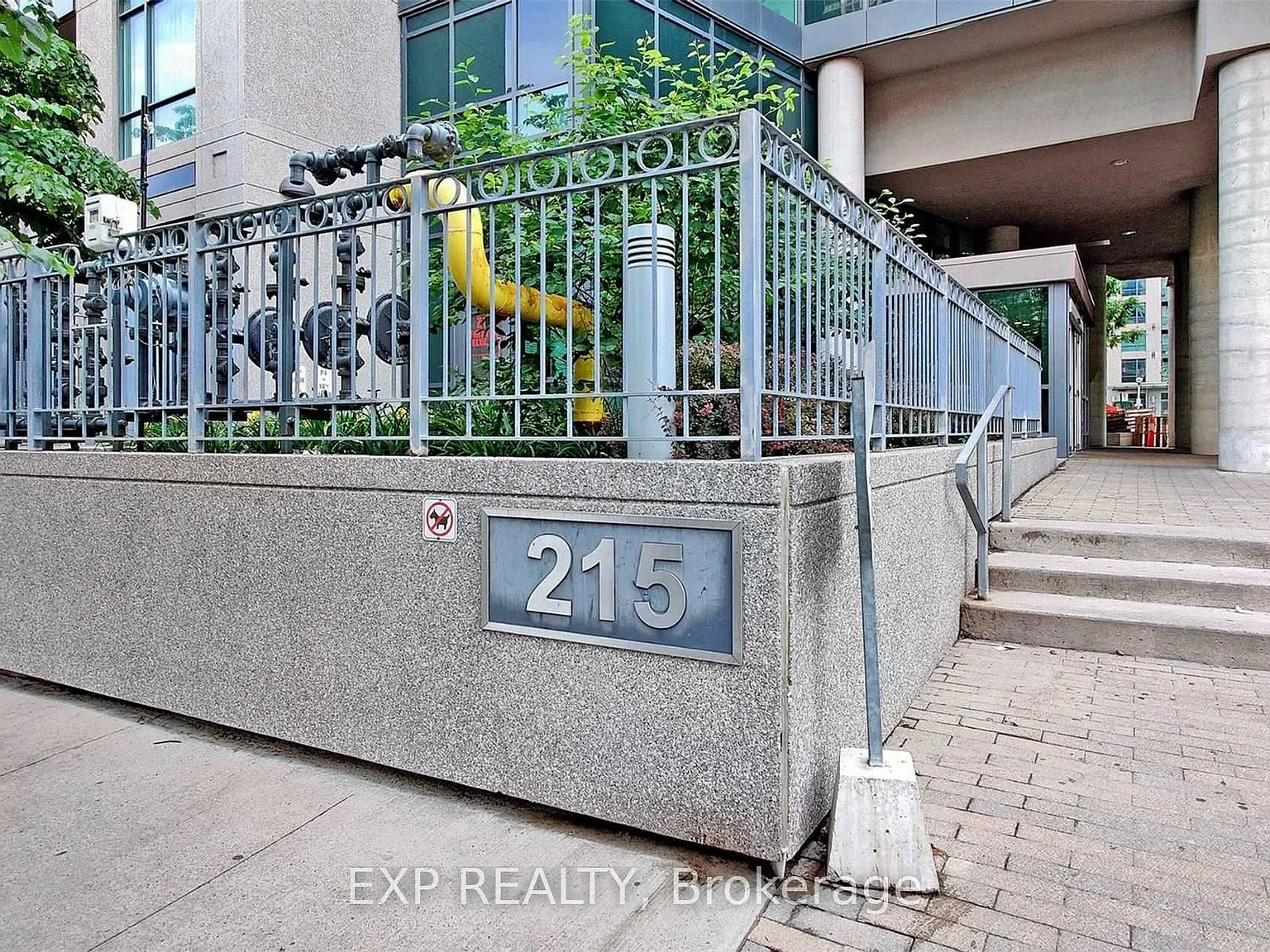 3 bed, $3,400 — Photo 3