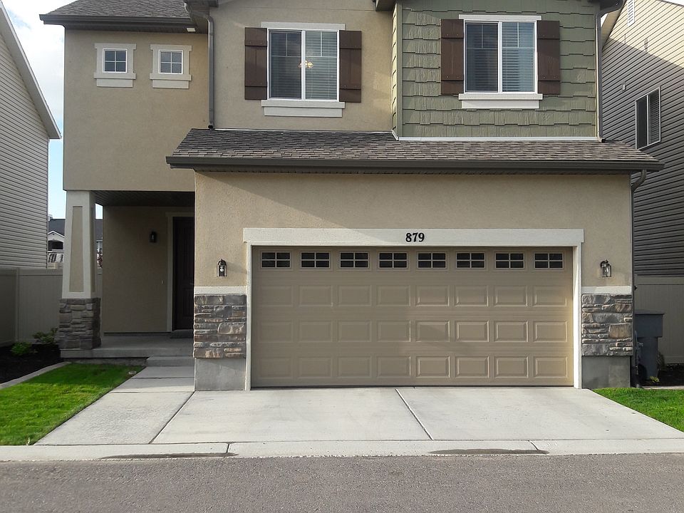 879 West Edinburgh Drive