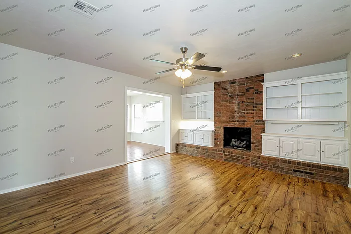 9517 N Georgia Ave — Photo 3