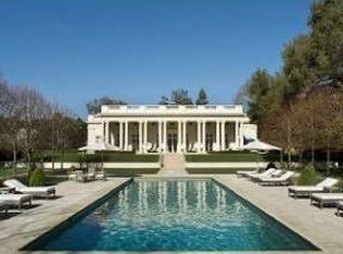 60 Parkwood Dr, Atherton, CA 94027
