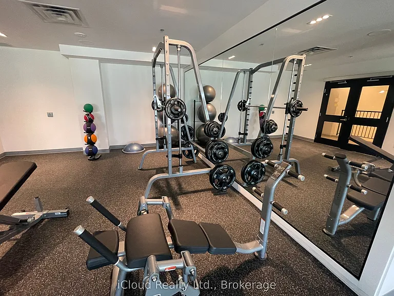 15 Wellington St S #211 — Photo 21