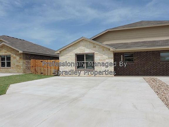 2nd image of 1571 Vani Ct