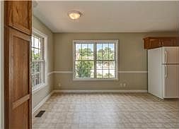 4th image of 1245 Gatsby Court
