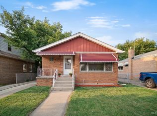 2740 W 97th Pl, Evergreen Park, IL