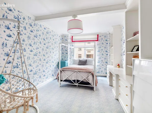 188 East 70th Street image 9 of 11