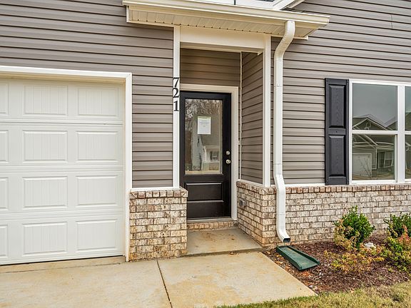 4th image of 721 Wilderland Way Lot 14